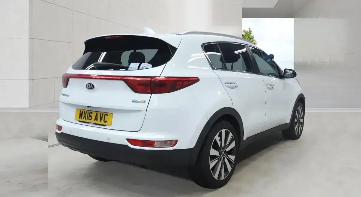 Used Kia Sportage 2016 White SUV
