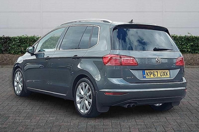 Used VW Golf VII GT 150 HP (110 kW) 2017 Indium grey Hatchback