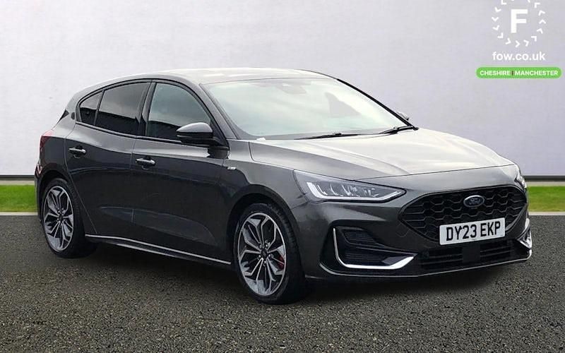 Used Ford Focus ST-Line 155 HP (114 kW) 2022 Grey Hatchback