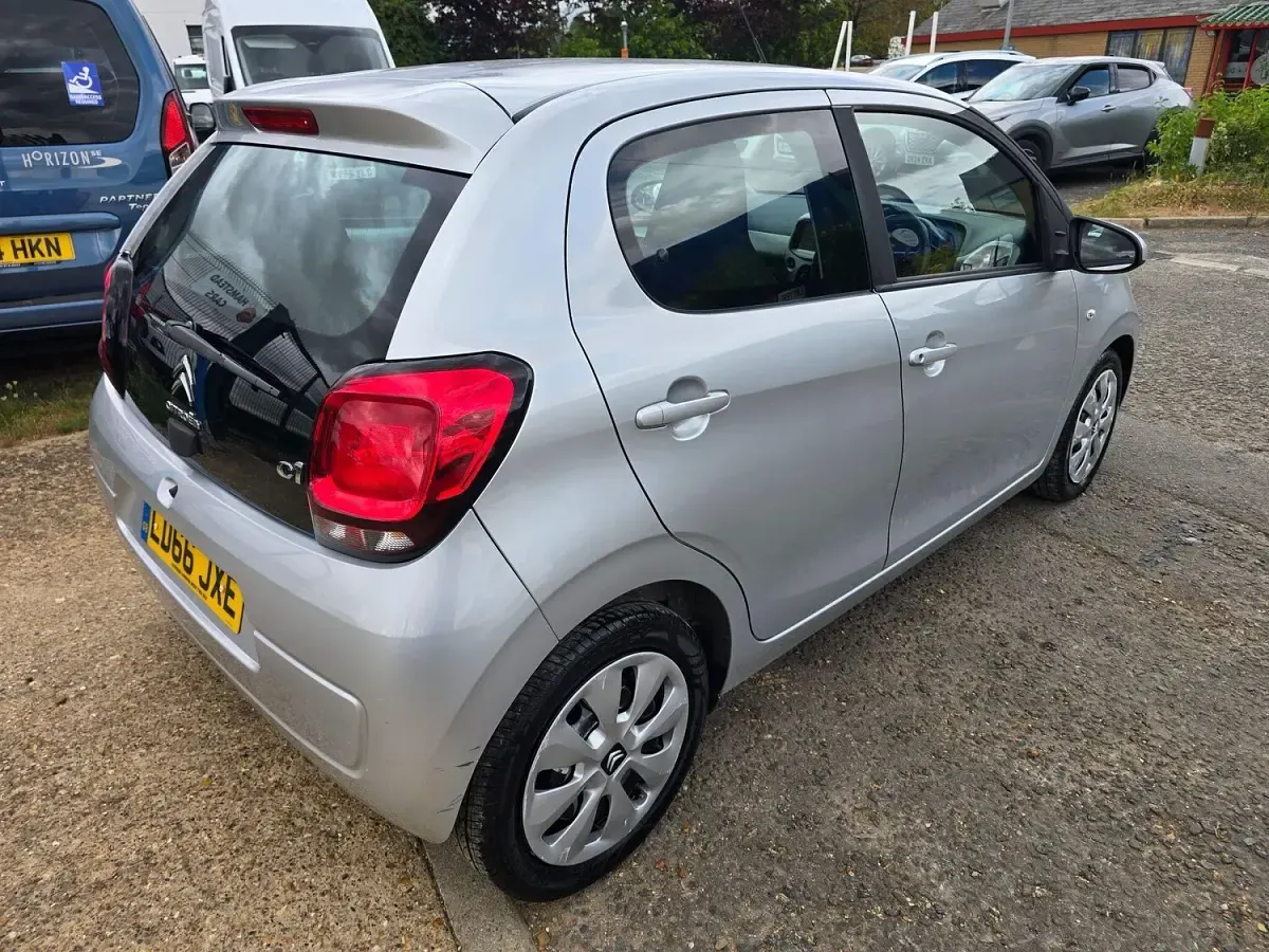 Used Citroën C1 Feel 82 HP (60 kW) 2016 Grey Hatchback