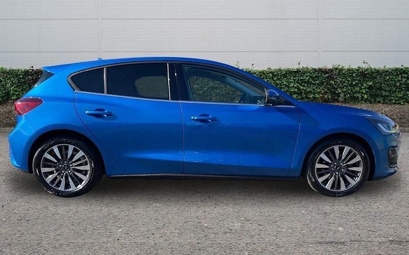 Used Ford Focus Titanium X 125 HP (91 kW) 2024 Blue Hatchback
