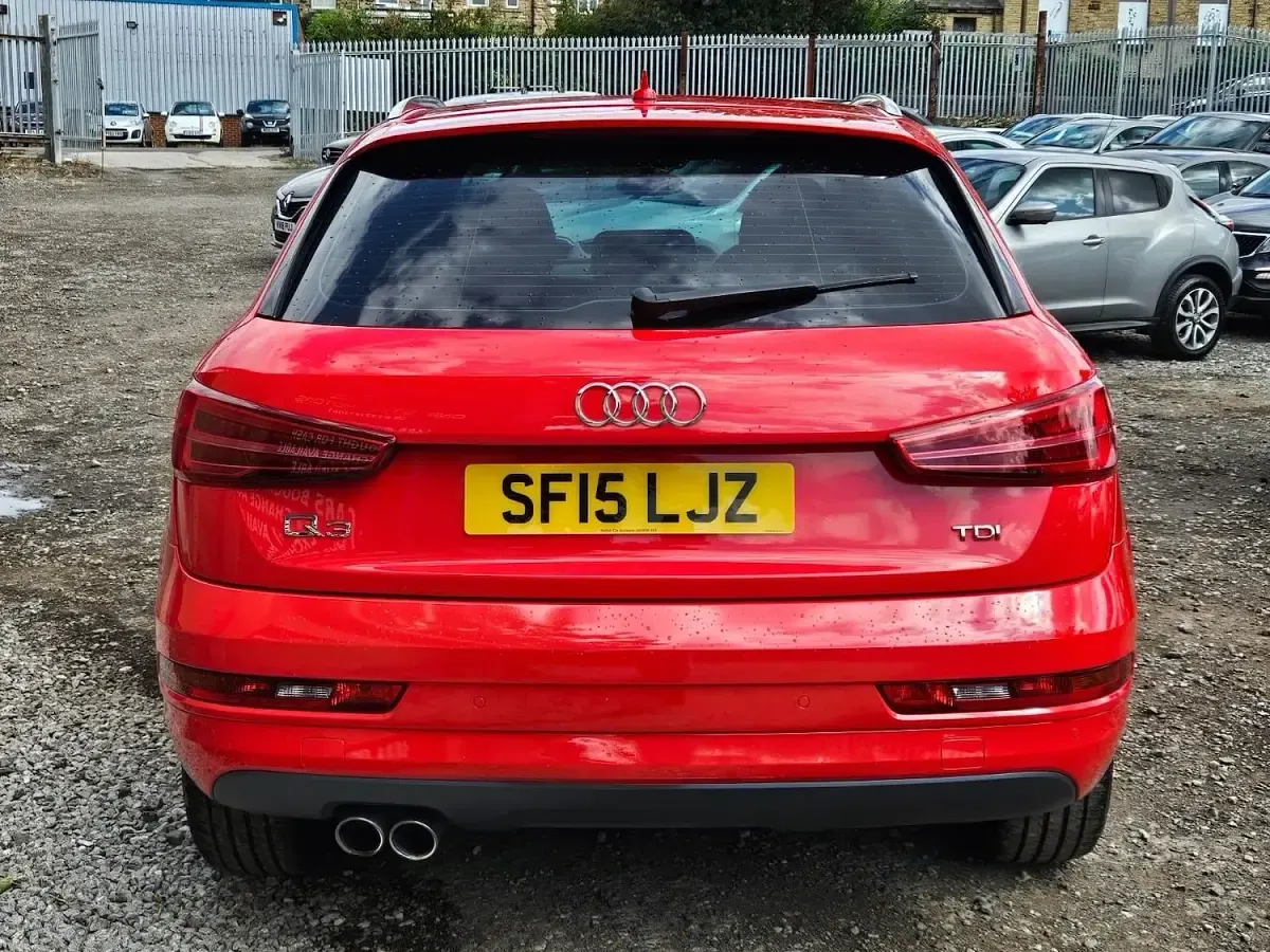 Used Audi Q3 Comfort 147 HP (108 kW) 2015 Red SUV