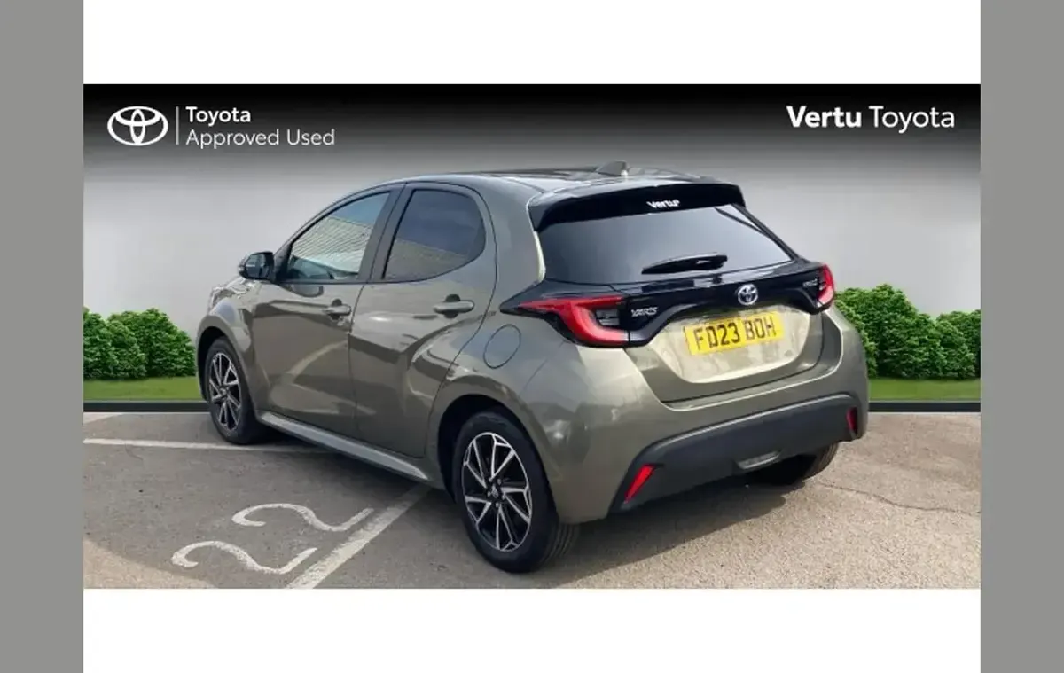 Used Toyota Yaris Design 116 HP (85 kW) 2023 Other Hatchback
