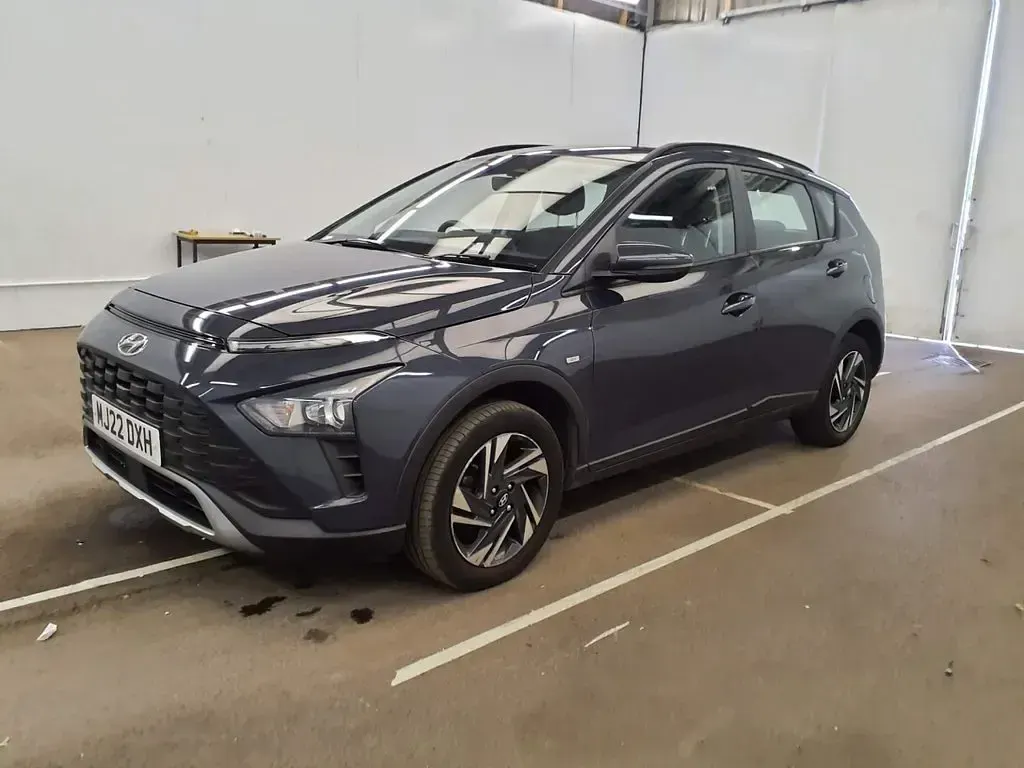 Used Hyundai Bayon SE 100 HP (73 kW) 2022 Grey SUV
