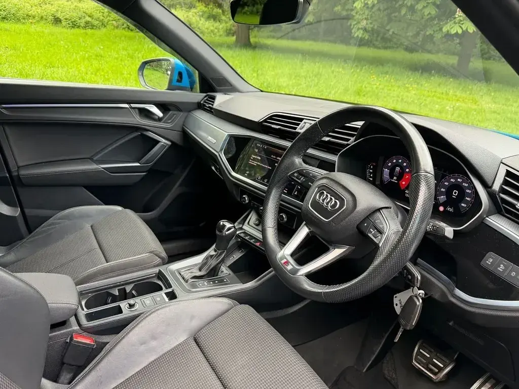 Used Audi Q3 S-Line 150 HP (110 kW) 2020 Blue SUV