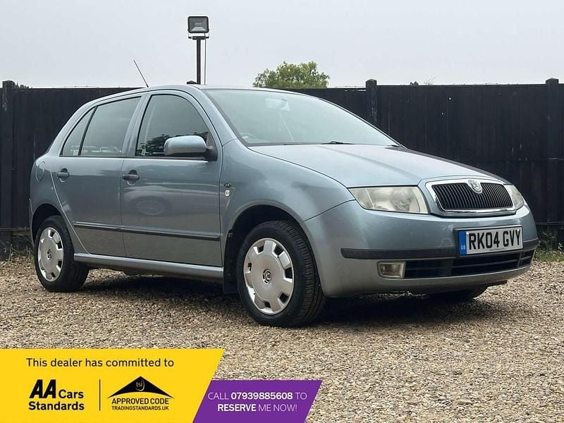 Grey Used 2004 Skoda Fabia Comfort Hatchback | £2,995 (Good price) - Image 1/4
