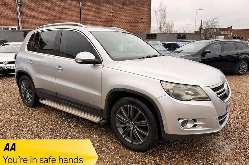 Used VW Tiguan Sportline 140 HP (102 kW) 2008 Silver SUV
