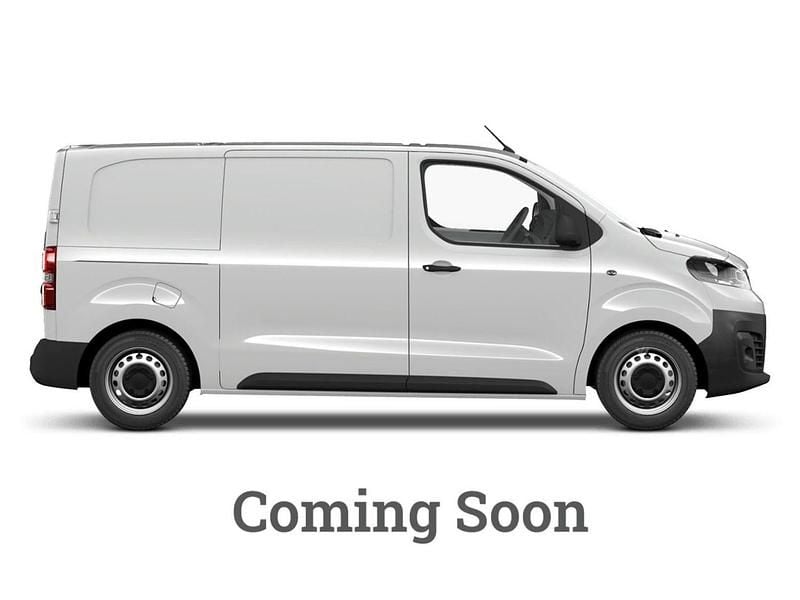 White Used 2022 Fiat Scudo Business MPV | £15,250 (Good price) - Image 1/3