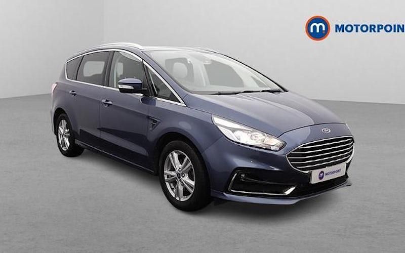 Used Ford S-MAX Titanium 150 HP (110 kW) 2019 MPV