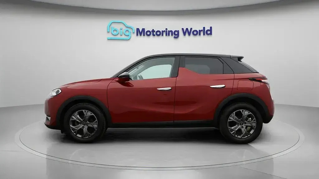 Usado DS Automobiles DS3 Crossback Bastille 100 HP (73 kW) 2022 Vermelho SUV