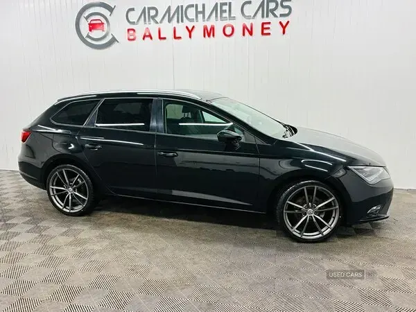Used Seat Leon SE 110 HP (80 kW) 2016 Black Estate