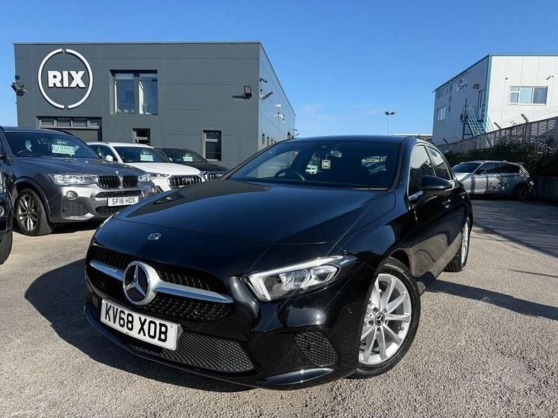 Used Mercedes A180 Executive 116 HP (85 kW) 2018 Black Hatchback