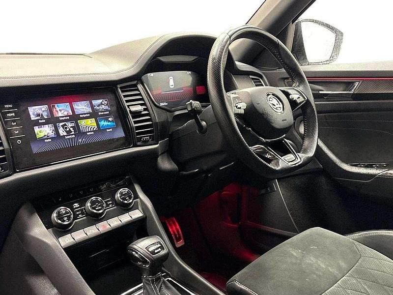 Used Skoda Kodiaq SportLine 110 HP (80 kW) 2022 White SUV