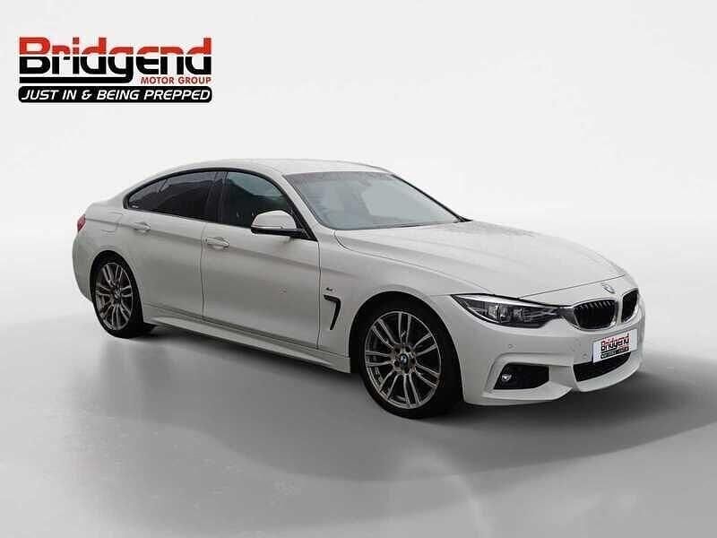 White Used 2019 BMW 420 M Sport Coupe | £16,499 (Fair price) - Image 1/4