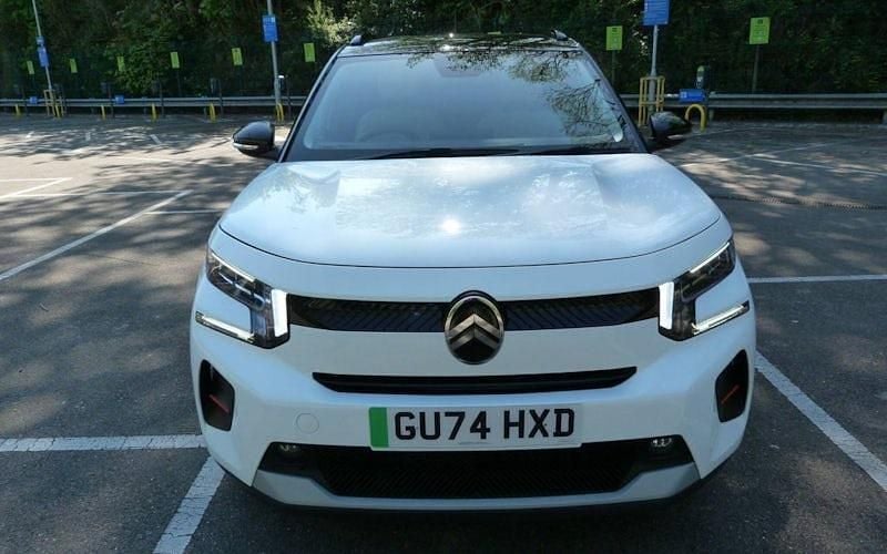 Used Citroën e-C3 83 kW (113 HP) 2024 White Hatchback