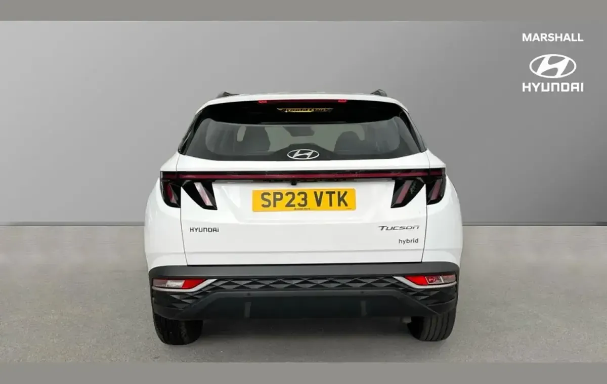 Used Hyundai Tucson SE 230 HP (169 kW) 2023 White SUV