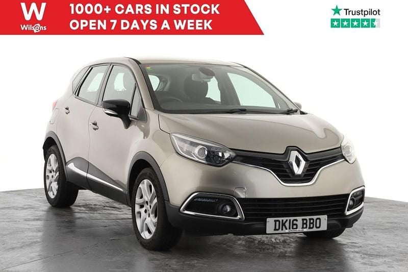 Used Renault Captur Dynamique 90 HP (66 kW) 2016 Beige SUV