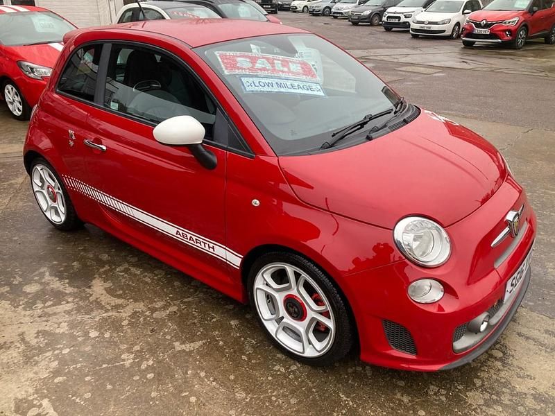 Used Abarth 595 Turismo 160 HP (117 kW) 2016 Red Hatchback