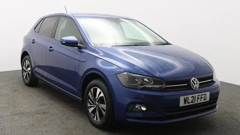 Usado VW Polo Match 95 HP (69 kW) 2021 Azul Citadino
