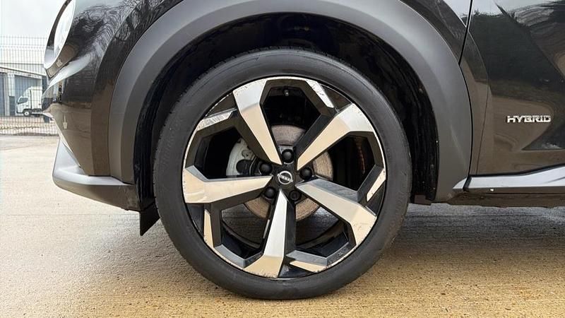 Used Nissan Juke Tekna 143 HP (105 kW) 2023 Black SUV