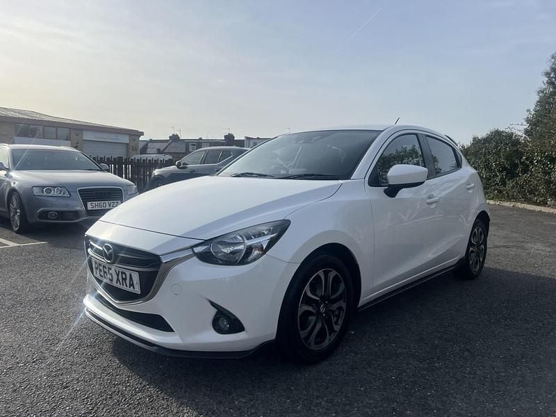 Used Mazda 2 Inclusive 2015 White Hatchback