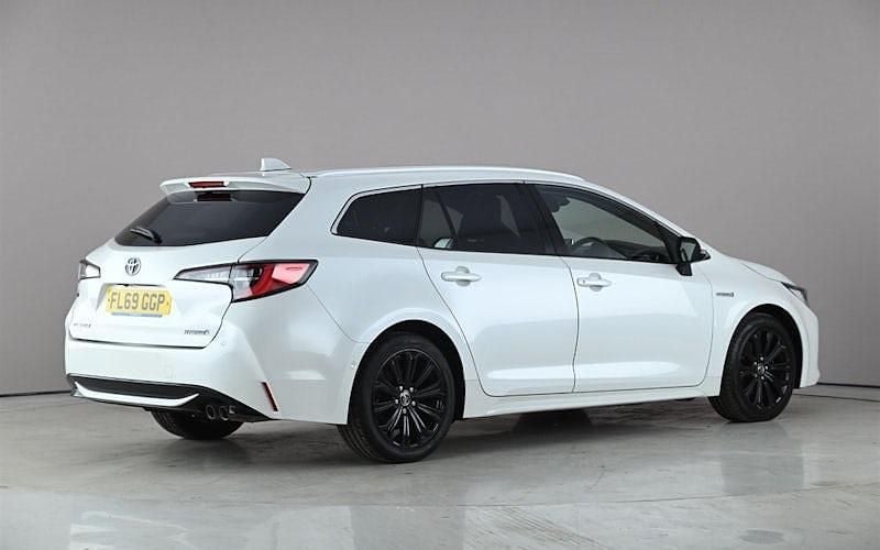 Używany Toyota Corolla 184 KM (135 kW) 2022 Kombi