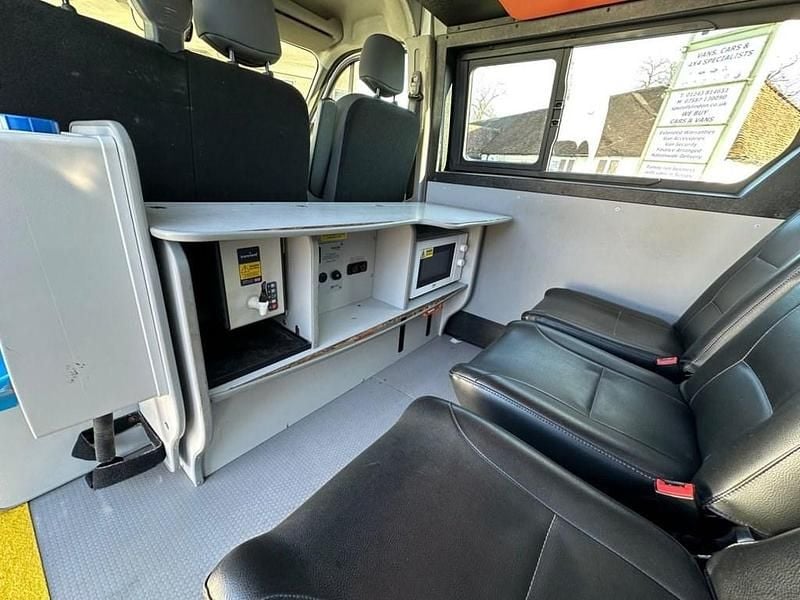 Used Vauxhall Movano 130 HP (95 kW) 2019 White MPV