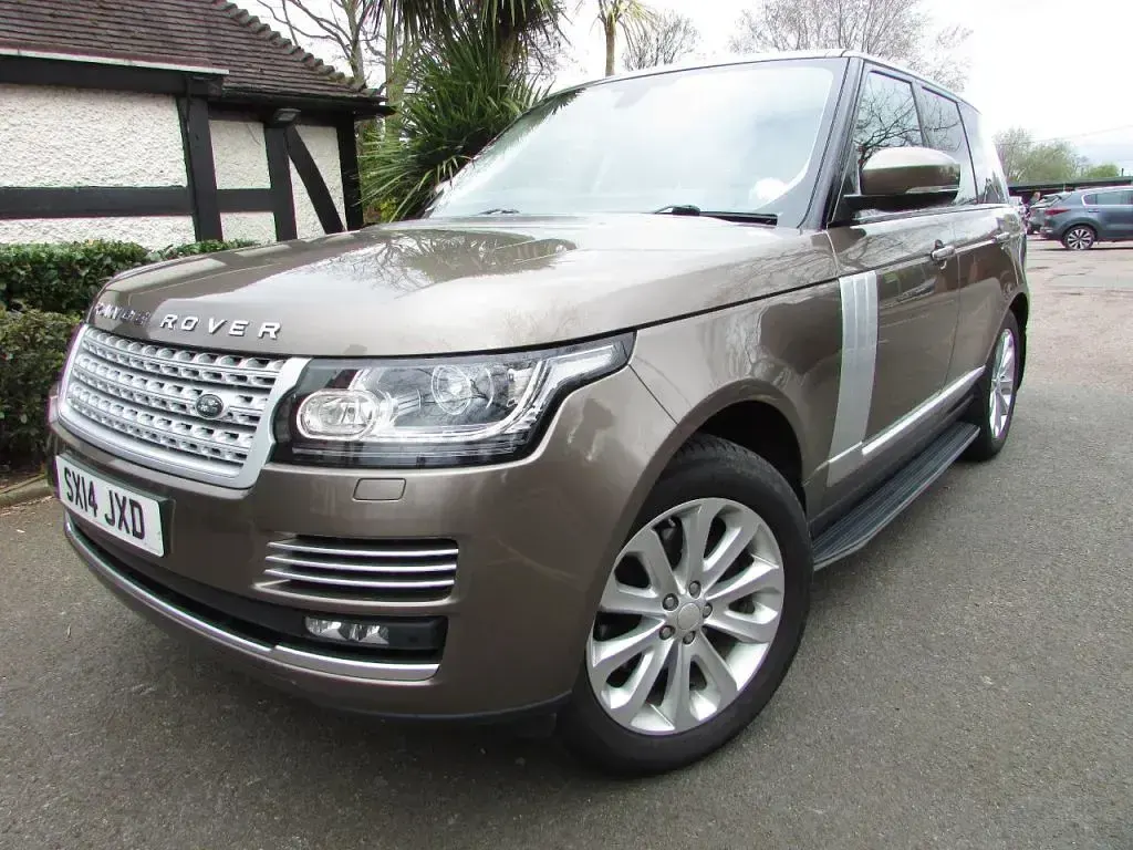 Używany Land Rover Range Rover Vogue SE 306 KM (225 kW) 2014 Brązowy SUV
