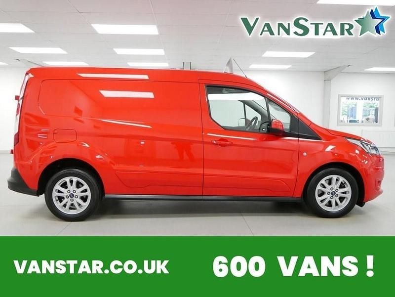 Red Used 2022 Ford Transit Connect Limited MPV | £13,589 (Good price) - Image 1/4