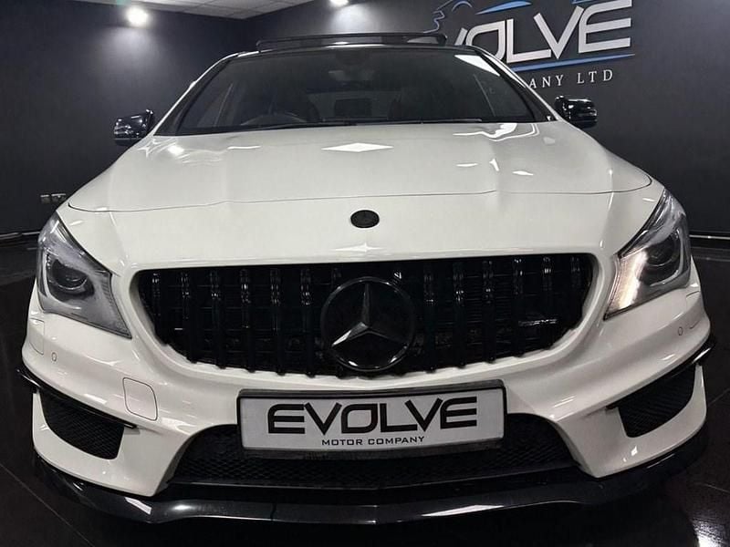 Used Mercedes CLA45 AMG AMG 360 HP (264 kW) 2014 White Sedan