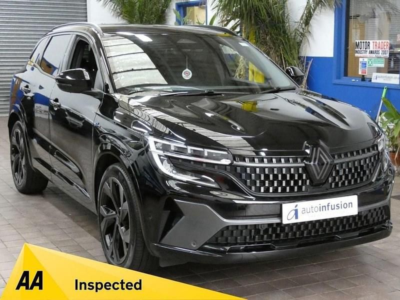 Begagnad Renault Austral Techno Esprit Alpine 200 HK (147 kW) 2024 Svart SUV