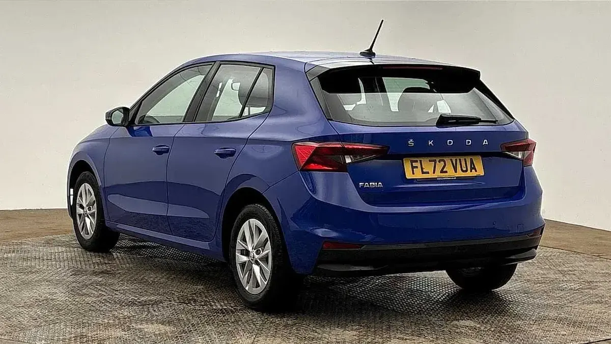 Gebraucht Skoda Fabia Comfort 59 PS (43 kW) 2022 Blau Kleinwagen