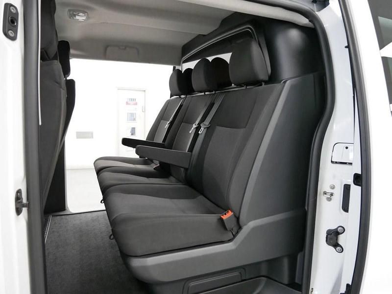 Used Peugeot Expert 120 HP (88 kW) 2021 White Van