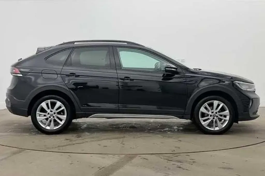 Used VW Taigo Match 95 HP (69 kW) 2025 Black SUV