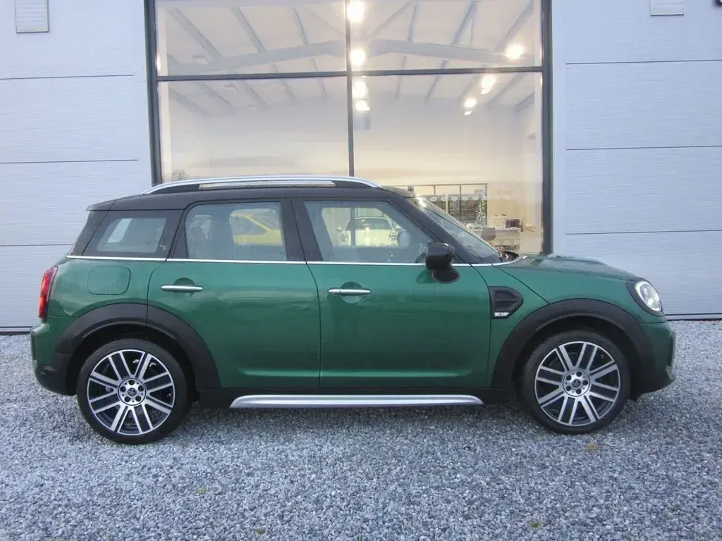 Used Mini Cooper Exclusive 136 HP (100 kW) 2022 Green Hatchback