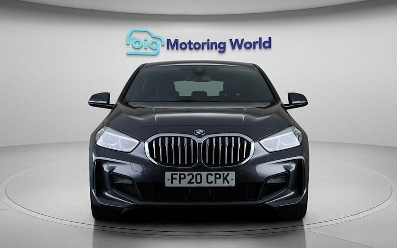 Used BMW 118 M Sport 140 HP (102 kW) 2020 Grey Hatchback