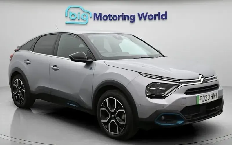 Used Citroën e-C4 Shine 100 kW (136 HP) 2023 Hatchback