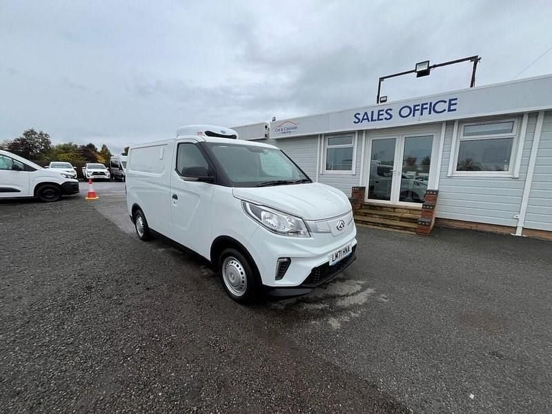 White Used 2021 Maxus eDeliver 3 Van | £7,450 (Fair price) - Image 1/4