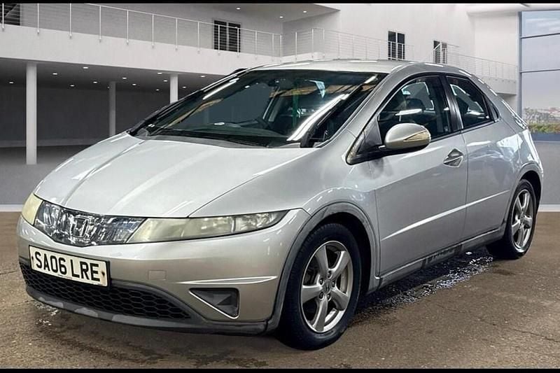 Silver Used 2006 Honda Civic SE Hatchback | £1,890 (Fair price) - Image 1/1
