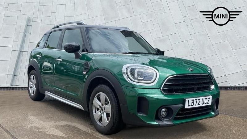 Green Used 2022 Mini Cooper Countryman Classic SUV | £18,250 (Good price) - Image 1/4
