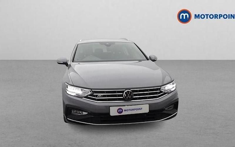 Used VW Passat R-line 150 HP (110 kW) 2022 Grey Estate