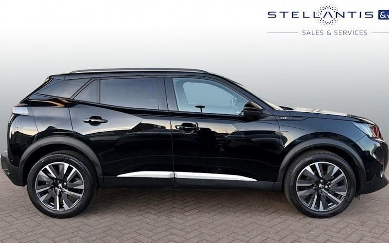 Used Peugeot 2008 Premium 131 HP (96 kW) 2021 SUV