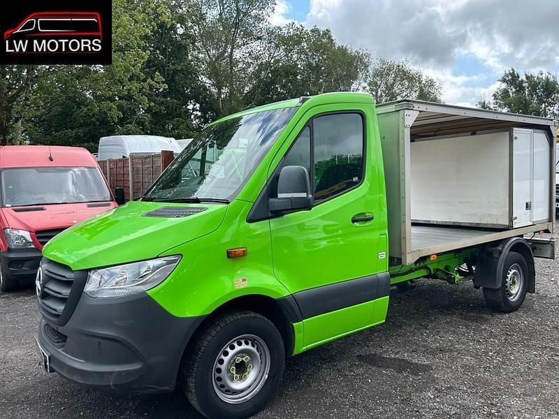 Green Used 2020 Mercedes Sprinter Progressive Van | £11,499 (Fair price) - Image 1/2