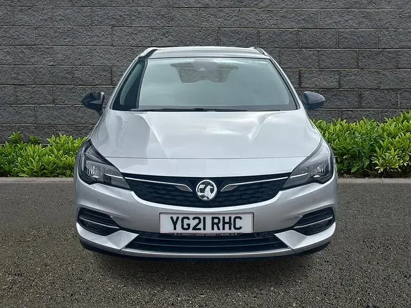 Used Vauxhall Astra Edition 2021 Silver Estate