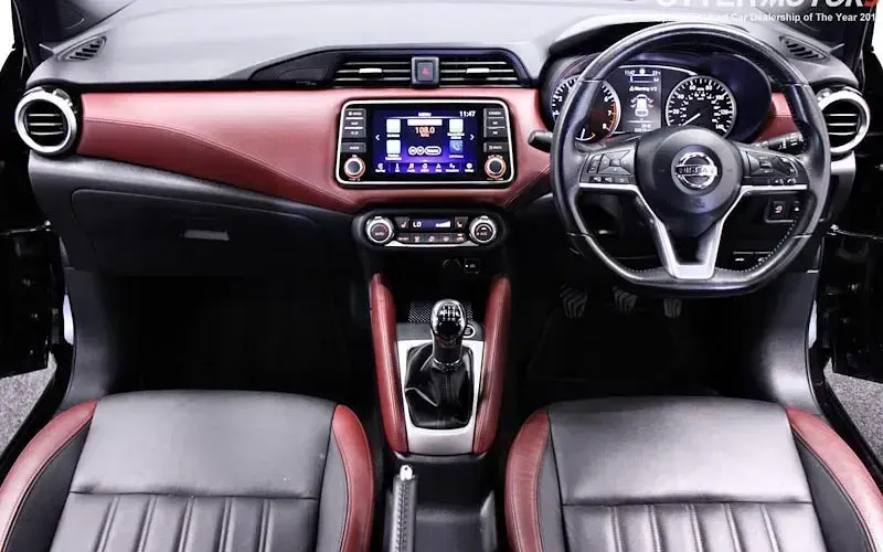 Used Nissan Micra Tekna 90 HP (66 kW) 2019 Hatchback