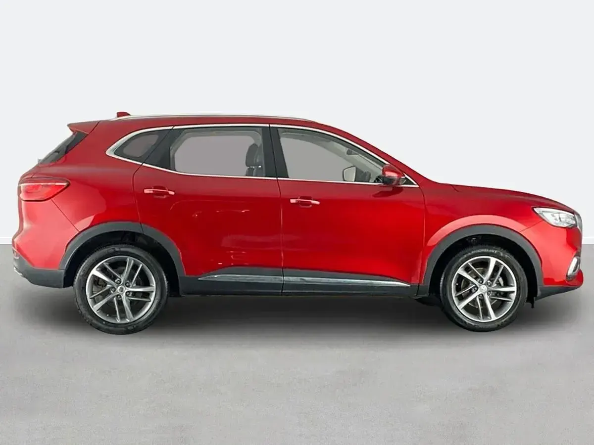 Usado MG HS Excite 162 CV (119 kW) 2023 Rojo SUV