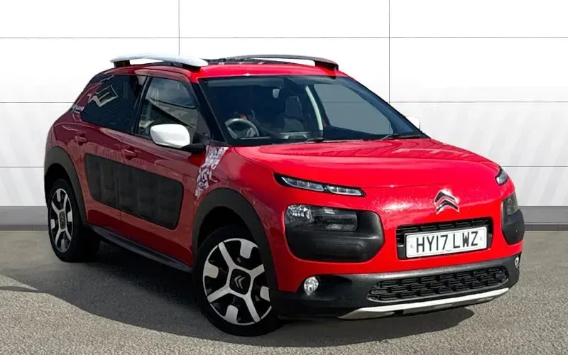 Used Citroën C4 Cactus Rip Curl 110 HP (80 kW) 2017 Hatchback