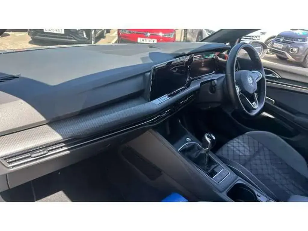 Used VW Golf VII R-line 150 HP (110 kW) 2020 Hatchback