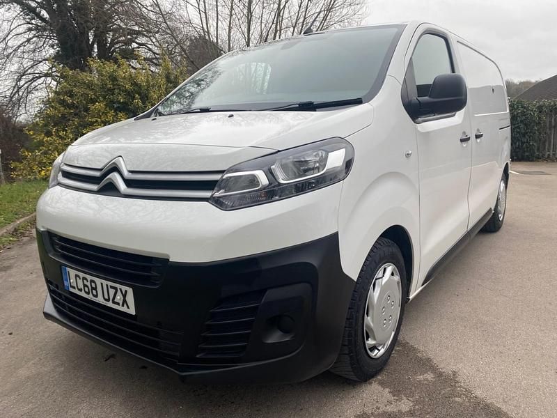 Used Citroën Dispatch 2019 White MPV