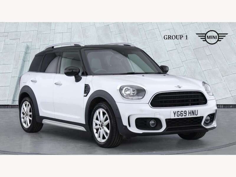 White Used 2019 Mini Cooper Countryman Sport SUV | £19,490 (A bit pricey) - Image 1/4